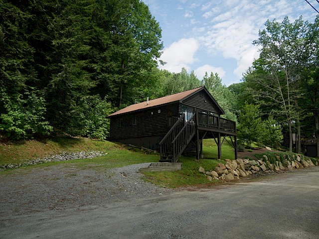 Lake House 14 (2 Bedroom)